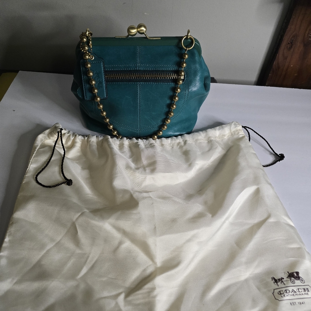 Coach Bleecker Legacy Kisslock Elegant Teal Leather Bag with Gold Chain, Vintage - Picture 3 of 13